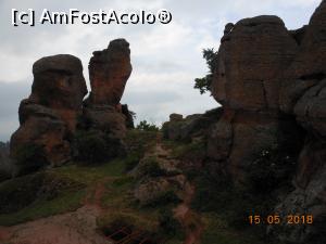 [P35] Kaleto și stâncile Belogradchik - » foto by iulianic
 - 
<span class="allrVoted glyphicon glyphicon-heart hidden" id="av977639"></span>
<a class="m-l-10 hidden" id="sv977639" onclick="voting_Foto_DelVot(,977639,11404)" role="button">șterge vot <span class="glyphicon glyphicon-remove"></span></a>
<a id="v9977639" class=" c-red"  onclick="voting_Foto_SetVot(977639)" role="button"><span class="glyphicon glyphicon-heart-empty"></span> <b>LIKE</b> = Votează poza</a> <img class="hidden"  id="f977639W9" src="/imagini/loader.gif" border="0" /><span class="AjErrMes hidden" id="e977639ErM"></span>