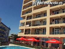 [P10] terasa cu autoservirea de la parter si piscina » foto by aida2010
 - 
<span class="allrVoted glyphicon glyphicon-heart hidden" id="av311028"></span>
<a class="m-l-10 hidden" id="sv311028" onclick="voting_Foto_DelVot(,311028,11414)" role="button">șterge vot <span class="glyphicon glyphicon-remove"></span></a>
<a id="v9311028" class=" c-red"  onclick="voting_Foto_SetVot(311028)" role="button"><span class="glyphicon glyphicon-heart-empty"></span> <b>LIKE</b> = Votează poza</a> <img class="hidden"  id="f311028W9" src="/imagini/loader.gif" border="0" /><span class="AjErrMes hidden" id="e311028ErM"></span>