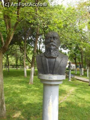 [P47] București - Grădina Valorilor Românești. Nicole Iorga. » foto by iulianic
 - 
<span class="allrVoted glyphicon glyphicon-heart hidden" id="av1365668"></span>
<a class="m-l-10 hidden" id="sv1365668" onclick="voting_Foto_DelVot(,1365668,11447)" role="button">șterge vot <span class="glyphicon glyphicon-remove"></span></a>
<a id="v91365668" class=" c-red"  onclick="voting_Foto_SetVot(1365668)" role="button"><span class="glyphicon glyphicon-heart-empty"></span> <b>LIKE</b> = Votează poza</a> <img class="hidden"  id="f1365668W9" src="/imagini/loader.gif" border="0" /><span class="AjErrMes hidden" id="e1365668ErM"></span>