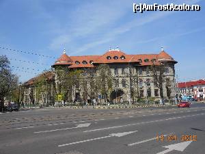 [P19] Parcul Tineretului - Liceul Gheorghe Şincai, vedere din Calea Şerban Vodă.  » foto by iulianic
 - 
<span class="allrVoted glyphicon glyphicon-heart hidden" id="av608642"></span>
<a class="m-l-10 hidden" id="sv608642" onclick="voting_Foto_DelVot(,608642,11447)" role="button">șterge vot <span class="glyphicon glyphicon-remove"></span></a>
<a id="v9608642" class=" c-red"  onclick="voting_Foto_SetVot(608642)" role="button"><span class="glyphicon glyphicon-heart-empty"></span> <b>LIKE</b> = Votează poza</a> <img class="hidden"  id="f608642W9" src="/imagini/loader.gif" border="0" /><span class="AjErrMes hidden" id="e608642ErM"></span>