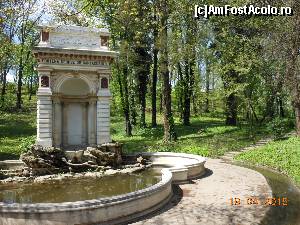 [P10] Parcul Carol I - Fântâna George Grigorie Cantacuzino.  » foto by iulianic
 - 
<span class="allrVoted glyphicon glyphicon-heart hidden" id="av610855"></span>
<a class="m-l-10 hidden" id="sv610855" onclick="voting_Foto_DelVot(,610855,11447)" role="button">șterge vot <span class="glyphicon glyphicon-remove"></span></a>
<a id="v9610855" class=" c-red"  onclick="voting_Foto_SetVot(610855)" role="button"><span class="glyphicon glyphicon-heart-empty"></span> <b>LIKE</b> = Votează poza</a> <img class="hidden"  id="f610855W9" src="/imagini/loader.gif" border="0" /><span class="AjErrMes hidden" id="e610855ErM"></span>