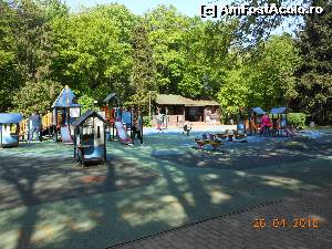 [P19] Bucureşti - Parcul Herăstrău. Loc de joacă pentru copii.  » foto by iulianic
 - 
<span class="allrVoted glyphicon glyphicon-heart hidden" id="av612865"></span>
<a class="m-l-10 hidden" id="sv612865" onclick="voting_Foto_DelVot(,612865,11447)" role="button">șterge vot <span class="glyphicon glyphicon-remove"></span></a>
<a id="v9612865" class=" c-red"  onclick="voting_Foto_SetVot(612865)" role="button"><span class="glyphicon glyphicon-heart-empty"></span> <b>LIKE</b> = Votează poza</a> <img class="hidden"  id="f612865W9" src="/imagini/loader.gif" border="0" /><span class="AjErrMes hidden" id="e612865ErM"></span>