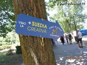 [P17] Parcul Herăstrău - Invitaţie la evenimentul Suedia Creativă - Roaba de cultură.  » foto by iulianic
 - 
<span class="allrVoted glyphicon glyphicon-heart hidden" id="av625295"></span>
<a class="m-l-10 hidden" id="sv625295" onclick="voting_Foto_DelVot(,625295,11447)" role="button">șterge vot <span class="glyphicon glyphicon-remove"></span></a>
<a id="v9625295" class=" c-red"  onclick="voting_Foto_SetVot(625295)" role="button"><span class="glyphicon glyphicon-heart-empty"></span> <b>LIKE</b> = Votează poza</a> <img class="hidden"  id="f625295W9" src="/imagini/loader.gif" border="0" /><span class="AjErrMes hidden" id="e625295ErM"></span>