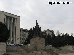 [P02] Monumentul Ostașilor Români - Academia Militară » foto by tata123 🔱
 - 
<span class="allrVoted glyphicon glyphicon-heart hidden" id="av578584"></span>
<a class="m-l-10 hidden" id="sv578584" onclick="voting_Foto_DelVot(,578584,11447)" role="button">șterge vot <span class="glyphicon glyphicon-remove"></span></a>
<a id="v9578584" class=" c-red"  onclick="voting_Foto_SetVot(578584)" role="button"><span class="glyphicon glyphicon-heart-empty"></span> <b>LIKE</b> = Votează poza</a> <img class="hidden"  id="f578584W9" src="/imagini/loader.gif" border="0" /><span class="AjErrMes hidden" id="e578584ErM"></span>