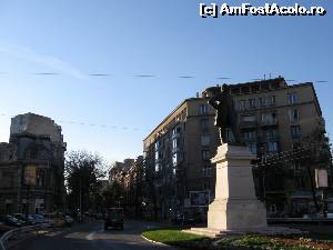 [P01] Statuia lui Mihail Kogălniceanu » foto by tata123 🔱
 - 
<span class="allrVoted glyphicon glyphicon-heart hidden" id="av578981"></span>
<a class="m-l-10 hidden" id="sv578981" onclick="voting_Foto_DelVot(,578981,11447)" role="button">șterge vot <span class="glyphicon glyphicon-remove"></span></a>
<a id="v9578981" class=" c-red"  onclick="voting_Foto_SetVot(578981)" role="button"><span class="glyphicon glyphicon-heart-empty"></span> <b>LIKE</b> = Votează poza</a> <img class="hidden"  id="f578981W9" src="/imagini/loader.gif" border="0" /><span class="AjErrMes hidden" id="e578981ErM"></span>