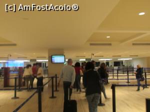 [P16] daca in urma cu citiva ani aeroportul era di stuf, acum s-a modernizat » foto by adri-nico
 - 
<span class="allrVoted glyphicon glyphicon-heart hidden" id="av850629"></span>
<a class="m-l-10 hidden" id="sv850629" onclick="voting_Foto_DelVot(,850629,11587)" role="button">șterge vot <span class="glyphicon glyphicon-remove"></span></a>
<a id="v9850629" class=" c-red"  onclick="voting_Foto_SetVot(850629)" role="button"><span class="glyphicon glyphicon-heart-empty"></span> <b>LIKE</b> = Votează poza</a> <img class="hidden"  id="f850629W9" src="/imagini/loader.gif" border="0" /><span class="AjErrMes hidden" id="e850629ErM"></span>