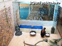 [P11] Langa intrarea in spa, personalul ardea niste esente imbietoare » foto by aditzu
 - 
<span class="allrVoted glyphicon glyphicon-heart hidden" id="av322767"></span>
<a class="m-l-10 hidden" id="sv322767" onclick="voting_Foto_DelVot(,322767,11589)" role="button">șterge vot <span class="glyphicon glyphicon-remove"></span></a>
<a id="v9322767" class=" c-red"  onclick="voting_Foto_SetVot(322767)" role="button"><span class="glyphicon glyphicon-heart-empty"></span> <b>LIKE</b> = Votează poza</a> <img class="hidden"  id="f322767W9" src="/imagini/loader.gif" border="0" /><span class="AjErrMes hidden" id="e322767ErM"></span>