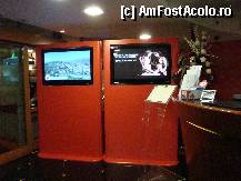 [P10] AS Hotel Cambiago : punctul de informare din zona recepției » foto by mariana.olaru
 - 
<span class="allrVoted glyphicon glyphicon-heart hidden" id="av322019"></span>
<a class="m-l-10 hidden" id="sv322019" onclick="voting_Foto_DelVot(,322019,11604)" role="button">șterge vot <span class="glyphicon glyphicon-remove"></span></a>
<a id="v9322019" class=" c-red"  onclick="voting_Foto_SetVot(322019)" role="button"><span class="glyphicon glyphicon-heart-empty"></span> <b>LIKE</b> = Votează poza</a> <img class="hidden"  id="f322019W9" src="/imagini/loader.gif" border="0" /><span class="AjErrMes hidden" id="e322019ErM"></span>