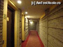 [P11] AS Hotel Cambiago : pe holul comun camerelor de la parter » foto by mariana.olaru
 - 
<span class="allrVoted glyphicon glyphicon-heart hidden" id="av322021"></span>
<a class="m-l-10 hidden" id="sv322021" onclick="voting_Foto_DelVot(,322021,11604)" role="button">șterge vot <span class="glyphicon glyphicon-remove"></span></a>
<a id="v9322021" class=" c-red"  onclick="voting_Foto_SetVot(322021)" role="button"><span class="glyphicon glyphicon-heart-empty"></span> <b>LIKE</b> = Votează poza</a> <img class="hidden"  id="f322021W9" src="/imagini/loader.gif" border="0" /><span class="AjErrMes hidden" id="e322021ErM"></span>