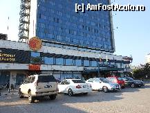 [P01] Hotel Pliska - Sofia, intrarea principala. » foto by iulianic
 - 
<span class="allrVoted glyphicon glyphicon-heart hidden" id="av325775"></span>
<a class="m-l-10 hidden" id="sv325775" onclick="voting_Foto_DelVot(,325775,11671)" role="button">șterge vot <span class="glyphicon glyphicon-remove"></span></a>
<a id="v9325775" class=" c-red"  onclick="voting_Foto_SetVot(325775)" role="button"><span class="glyphicon glyphicon-heart-empty"></span> <b>LIKE</b> = Votează poza</a> <img class="hidden"  id="f325775W9" src="/imagini/loader.gif" border="0" /><span class="AjErrMes hidden" id="e325775ErM"></span>