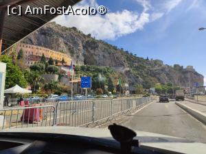 [P58] Granița Franța-Italia (pe drumul de coastă; astfel am evitat boushon/coda de pe autostradă) » foto by crismis
 - 
<span class="allrVoted glyphicon glyphicon-heart hidden" id="av1502527"></span>
<a class="m-l-10 hidden" id="sv1502527" onclick="voting_Foto_DelVot(,1502527,11696)" role="button">șterge vot <span class="glyphicon glyphicon-remove"></span></a>
<a id="v91502527" class=" c-red"  onclick="voting_Foto_SetVot(1502527)" role="button"><span class="glyphicon glyphicon-heart-empty"></span> <b>LIKE</b> = Votează poza</a> <img class="hidden"  id="f1502527W9" src="/imagini/loader.gif" border="0" /><span class="AjErrMes hidden" id="e1502527ErM"></span>