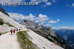 [P52] Tre Cime di Lavaredo » foto by nickro
 - 
<span class="allrVoted glyphicon glyphicon-heart hidden" id="av898894"></span>
<a class="m-l-10 hidden" id="sv898894" onclick="voting_Foto_DelVot(,898894,11696)" role="button">șterge vot <span class="glyphicon glyphicon-remove"></span></a>
<a id="v9898894" class=" c-red"  onclick="voting_Foto_SetVot(898894)" role="button"><span class="glyphicon glyphicon-heart-empty"></span> <b>LIKE</b> = Votează poza</a> <img class="hidden"  id="f898894W9" src="/imagini/loader.gif" border="0" /><span class="AjErrMes hidden" id="e898894ErM"></span>