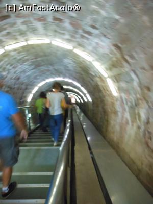 [P19] Salina Turda - Poarta spre inima Transilvaniei. Coborârea. » foto by iulianic
 - 
<span class="allrVoted glyphicon glyphicon-heart hidden" id="av1355536"></span>
<a class="m-l-10 hidden" id="sv1355536" onclick="voting_Foto_DelVot(,1355536,11779)" role="button">șterge vot <span class="glyphicon glyphicon-remove"></span></a>
<a id="v91355536" class=" c-red"  onclick="voting_Foto_SetVot(1355536)" role="button"><span class="glyphicon glyphicon-heart-empty"></span> <b>LIKE</b> = Votează poza</a> <img class="hidden"  id="f1355536W9" src="/imagini/loader.gif" border="0" /><span class="AjErrMes hidden" id="e1355536ErM"></span>