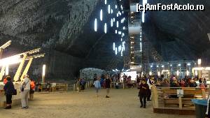 [P05] Vedere generală (de jos), cu pistele de bowling în dreapta şi un chioşc cu gustări în stânga,  » foto by Robotzel*
 - 
<span class="allrVoted glyphicon glyphicon-heart hidden" id="av546268"></span>
<a class="m-l-10 hidden" id="sv546268" onclick="voting_Foto_DelVot(,546268,11779)" role="button">șterge vot <span class="glyphicon glyphicon-remove"></span></a>
<a id="v9546268" class=" c-red"  onclick="voting_Foto_SetVot(546268)" role="button"><span class="glyphicon glyphicon-heart-empty"></span> <b>LIKE</b> = Votează poza</a> <img class="hidden"  id="f546268W9" src="/imagini/loader.gif" border="0" /><span class="AjErrMes hidden" id="e546268ErM"></span>