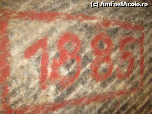 [P27] La fiecare 10 metri sapati inspre adancuri, era trecut si anul respectiv » foto by dorgo
 - 
<span class="allrVoted glyphicon glyphicon-heart hidden" id="av533764"></span>
<a class="m-l-10 hidden" id="sv533764" onclick="voting_Foto_DelVot(,533764,11779)" role="button">șterge vot <span class="glyphicon glyphicon-remove"></span></a>
<a id="v9533764" class=" c-red"  onclick="voting_Foto_SetVot(533764)" role="button"><span class="glyphicon glyphicon-heart-empty"></span> <b>LIKE</b> = Votează poza</a> <img class="hidden"  id="f533764W9" src="/imagini/loader.gif" border="0" /><span class="AjErrMes hidden" id="e533764ErM"></span>