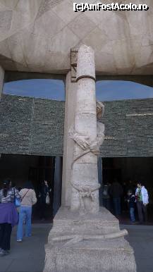 [P37] 34. Sagrada Familia. Faţada patimilor.Biciuirea lui Isus » foto by nickro
 - 
<span class="allrVoted glyphicon glyphicon-heart hidden" id="av318545"></span>
<a class="m-l-10 hidden" id="sv318545" onclick="voting_Foto_DelVot(,318545,11797)" role="button">șterge vot <span class="glyphicon glyphicon-remove"></span></a>
<a id="v9318545" class=" c-red"  onclick="voting_Foto_SetVot(318545)" role="button"><span class="glyphicon glyphicon-heart-empty"></span> <b>LIKE</b> = Votează poza</a> <img class="hidden"  id="f318545W9" src="/imagini/loader.gif" border="0" /><span class="AjErrMes hidden" id="e318545ErM"></span>