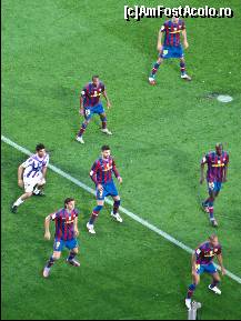[P04] FC Barcelona in aparare, la finalul meciului » foto by C05T1N
 - 
<span class="allrVoted glyphicon glyphicon-heart hidden" id="av75586"></span>
<a class="m-l-10 hidden" id="sv75586" onclick="voting_Foto_DelVot(,75586,11797)" role="button">șterge vot <span class="glyphicon glyphicon-remove"></span></a>
<a id="v975586" class=" c-red"  onclick="voting_Foto_SetVot(75586)" role="button"><span class="glyphicon glyphicon-heart-empty"></span> <b>LIKE</b> = Votează poza</a> <img class="hidden"  id="f75586W9" src="/imagini/loader.gif" border="0" /><span class="AjErrMes hidden" id="e75586ErM"></span>