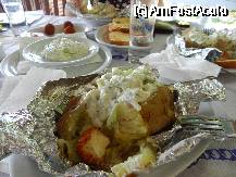 [P18] cartof copt cu tzatziki » foto by felyy
 - 
<span class="allrVoted glyphicon glyphicon-heart hidden" id="av332597"></span>
<a class="m-l-10 hidden" id="sv332597" onclick="voting_Foto_DelVot(,332597,11815)" role="button">șterge vot <span class="glyphicon glyphicon-remove"></span></a>
<a id="v9332597" class=" c-red"  onclick="voting_Foto_SetVot(332597)" role="button"><span class="glyphicon glyphicon-heart-empty"></span> <b>LIKE</b> = Votează poza</a> <img class="hidden"  id="f332597W9" src="/imagini/loader.gif" border="0" /><span class="AjErrMes hidden" id="e332597ErM"></span>