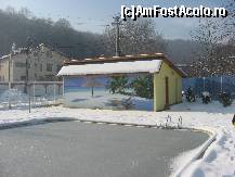 [P17] Piscina... inghetata!...  » foto by Tudose E
 - 
<span class="allrVoted glyphicon glyphicon-heart hidden" id="av391637"></span>
<a class="m-l-10 hidden" id="sv391637" onclick="voting_Foto_DelVot(,391637,11824)" role="button">șterge vot <span class="glyphicon glyphicon-remove"></span></a>
<a id="v9391637" class=" c-red"  onclick="voting_Foto_SetVot(391637)" role="button"><span class="glyphicon glyphicon-heart-empty"></span> <b>LIKE</b> = Votează poza</a> <img class="hidden"  id="f391637W9" src="/imagini/loader.gif" border="0" /><span class="AjErrMes hidden" id="e391637ErM"></span>
