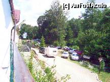 [P10] Aceeaşi parcare (văzută dinspre piscină, de astă dată), sâmbătă după-amiază.  » foto by Dragoș_MD
 - 
<span class="allrVoted glyphicon glyphicon-heart hidden" id="av335345"></span>
<a class="m-l-10 hidden" id="sv335345" onclick="voting_Foto_DelVot(,335345,11881)" role="button">șterge vot <span class="glyphicon glyphicon-remove"></span></a>
<a id="v9335345" class=" c-red"  onclick="voting_Foto_SetVot(335345)" role="button"><span class="glyphicon glyphicon-heart-empty"></span> <b>LIKE</b> = Votează poza</a> <img class="hidden"  id="f335345W9" src="/imagini/loader.gif" border="0" /><span class="AjErrMes hidden" id="e335345ErM"></span>