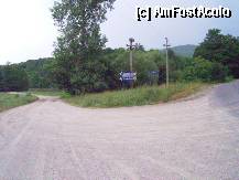 [P02] Intersecţia dintre DN 122 şi DJ 47 spre Ozunca băi. Se observă calitatea drumului...  » foto by Dragoș_MD
 - 
<span class="allrVoted glyphicon glyphicon-heart hidden" id="av335321"></span>
<a class="m-l-10 hidden" id="sv335321" onclick="voting_Foto_DelVot(,335321,11881)" role="button">șterge vot <span class="glyphicon glyphicon-remove"></span></a>
<a id="v9335321" class=" c-red"  onclick="voting_Foto_SetVot(335321)" role="button"><span class="glyphicon glyphicon-heart-empty"></span> <b>LIKE</b> = Votează poza</a> <img class="hidden"  id="f335321W9" src="/imagini/loader.gif" border="0" /><span class="AjErrMes hidden" id="e335321ErM"></span>
