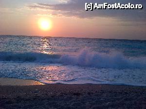 [P04] Apus de soare Lefkada » foto by Robert-TM
 - 
<span class="allrVoted glyphicon glyphicon-heart hidden" id="av462646"></span>
<a class="m-l-10 hidden" id="sv462646" onclick="voting_Foto_DelVot(,462646,11885)" role="button">șterge vot <span class="glyphicon glyphicon-remove"></span></a>
<a id="v9462646" class=" c-red"  onclick="voting_Foto_SetVot(462646)" role="button"><span class="glyphicon glyphicon-heart-empty"></span> <b>LIKE</b> = Votează poza</a> <img class="hidden"  id="f462646W9" src="/imagini/loader.gif" border="0" /><span class="AjErrMes hidden" id="e462646ErM"></span>