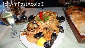 [P15] Mix Fish la Taverna Irene » foto by eliana77
 - 
<span class="allrVoted glyphicon glyphicon-heart hidden" id="av836259"></span>
<a class="m-l-10 hidden" id="sv836259" onclick="voting_Foto_DelVot(,836259,11907)" role="button">șterge vot <span class="glyphicon glyphicon-remove"></span></a>
<a id="v9836259" class=" c-red"  onclick="voting_Foto_SetVot(836259)" role="button"><span class="glyphicon glyphicon-heart-empty"></span> <b>LIKE</b> = Votează poza</a> <img class="hidden"  id="f836259W9" src="/imagini/loader.gif" border="0" /><span class="AjErrMes hidden" id="e836259ErM"></span>