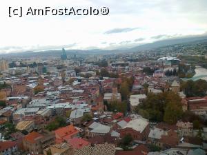 [P14] Tbilisi - centrul vechi văzut din telecabină » foto by calator2000
 - 
<span class="allrVoted glyphicon glyphicon-heart hidden" id="av813507"></span>
<a class="m-l-10 hidden" id="sv813507" onclick="voting_Foto_DelVot(,813507,11911)" role="button">șterge vot <span class="glyphicon glyphicon-remove"></span></a>
<a id="v9813507" class=" c-red"  onclick="voting_Foto_SetVot(813507)" role="button"><span class="glyphicon glyphicon-heart-empty"></span> <b>LIKE</b> = Votează poza</a> <img class="hidden"  id="f813507W9" src="/imagini/loader.gif" border="0" /><span class="AjErrMes hidden" id="e813507ErM"></span>