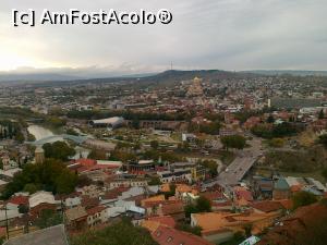 [P16] Tbilisi - oraşul vechi şi Catedrala Sameba în depărtare » foto by calator2000
 - 
<span class="allrVoted glyphicon glyphicon-heart hidden" id="av813509"></span>
<a class="m-l-10 hidden" id="sv813509" onclick="voting_Foto_DelVot(,813509,11911)" role="button">șterge vot <span class="glyphicon glyphicon-remove"></span></a>
<a id="v9813509" class=" c-red"  onclick="voting_Foto_SetVot(813509)" role="button"><span class="glyphicon glyphicon-heart-empty"></span> <b>LIKE</b> = Votează poza</a> <img class="hidden"  id="f813509W9" src="/imagini/loader.gif" border="0" /><span class="AjErrMes hidden" id="e813509ErM"></span>