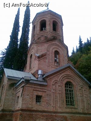 [P02] Tbilisi - Biserica Mama Daviti » foto by calator2000
 - 
<span class="allrVoted glyphicon glyphicon-heart hidden" id="av812677"></span>
<a class="m-l-10 hidden" id="sv812677" onclick="voting_Foto_DelVot(,812677,11911)" role="button">șterge vot <span class="glyphicon glyphicon-remove"></span></a>
<a id="v9812677" class=" c-red"  onclick="voting_Foto_SetVot(812677)" role="button"><span class="glyphicon glyphicon-heart-empty"></span> <b>LIKE</b> = Votează poza</a> <img class="hidden"  id="f812677W9" src="/imagini/loader.gif" border="0" /><span class="AjErrMes hidden" id="e812677ErM"></span>
