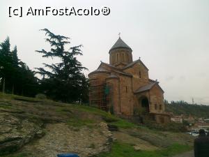[P09] Tbilisi - Biserica Metekhi cu mormântul Sf. Shushanika » foto by calator2000
 - 
<span class="allrVoted glyphicon glyphicon-heart hidden" id="av812684"></span>
<a class="m-l-10 hidden" id="sv812684" onclick="voting_Foto_DelVot(,812684,11911)" role="button">șterge vot <span class="glyphicon glyphicon-remove"></span></a>
<a id="v9812684" class=" c-red"  onclick="voting_Foto_SetVot(812684)" role="button"><span class="glyphicon glyphicon-heart-empty"></span> <b>LIKE</b> = Votează poza</a> <img class="hidden"  id="f812684W9" src="/imagini/loader.gif" border="0" /><span class="AjErrMes hidden" id="e812684ErM"></span>