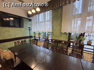 [P08] Restaurant Național Rădăuți,sala de mese principală » foto by AZE
 - 
<span class="allrVoted glyphicon glyphicon-heart hidden" id="av1480024"></span>
<a class="m-l-10 hidden" id="sv1480024" onclick="voting_Foto_DelVot(,1480024,12132)" role="button">șterge vot <span class="glyphicon glyphicon-remove"></span></a>
<a id="v91480024" class=" c-red"  onclick="voting_Foto_SetVot(1480024)" role="button"><span class="glyphicon glyphicon-heart-empty"></span> <b>LIKE</b> = Votează poza</a> <img class="hidden"  id="f1480024W9" src="/imagini/loader.gif" border="0" /><span class="AjErrMes hidden" id="e1480024ErM"></span>