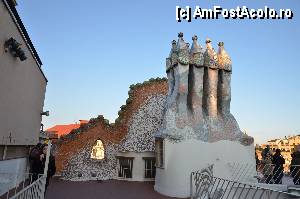 [P99] Casa Batllo, acoperisul » foto by Muffin2009*
 - 
<span class="allrVoted glyphicon glyphicon-heart hidden" id="av350189"></span>
<a class="m-l-10 hidden" id="sv350189" onclick="voting_Foto_DelVot(,350189,12198)" role="button">șterge vot <span class="glyphicon glyphicon-remove"></span></a>
<a id="v9350189" class=" c-red"  onclick="voting_Foto_SetVot(350189)" role="button"><span class="glyphicon glyphicon-heart-empty"></span> <b>LIKE</b> = Votează poza</a> <img class="hidden"  id="f350189W9" src="/imagini/loader.gif" border="0" /><span class="AjErrMes hidden" id="e350189ErM"></span>