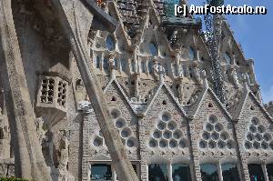 [P39] Sagrada Familia, Fatada Patimilor » foto by Muffin2009*
 - 
<span class="allrVoted glyphicon glyphicon-heart hidden" id="av352214"></span>
<a class="m-l-10 hidden" id="sv352214" onclick="voting_Foto_DelVot(,352214,12198)" role="button">șterge vot <span class="glyphicon glyphicon-remove"></span></a>
<a id="v9352214" class=" c-red"  onclick="voting_Foto_SetVot(352214)" role="button"><span class="glyphicon glyphicon-heart-empty"></span> <b>LIKE</b> = Votează poza</a> <img class="hidden"  id="f352214W9" src="/imagini/loader.gif" border="0" /><span class="AjErrMes hidden" id="e352214ErM"></span>