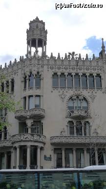 [P39] 37. Casa Lleó Morera Passeig de Gràcia, 35, Lluis Domènech i Montaner, 1905. » foto by nickro
 - 
<span class="allrVoted glyphicon glyphicon-heart hidden" id="av315622"></span>
<a class="m-l-10 hidden" id="sv315622" onclick="voting_Foto_DelVot(,315622,12198)" role="button">șterge vot <span class="glyphicon glyphicon-remove"></span></a>
<a id="v9315622" class=" c-red"  onclick="voting_Foto_SetVot(315622)" role="button"><span class="glyphicon glyphicon-heart-empty"></span> <b>LIKE</b> = Votează poza</a> <img class="hidden"  id="f315622W9" src="/imagini/loader.gif" border="0" /><span class="AjErrMes hidden" id="e315622ErM"></span>