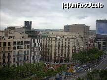 [P13] Vedere cu Promenada Passeig de Gracia. » foto by sandu.53
 - 
<span class="allrVoted glyphicon glyphicon-heart hidden" id="av171340"></span>
<a class="m-l-10 hidden" id="sv171340" onclick="voting_Foto_DelVot(,171340,12198)" role="button">șterge vot <span class="glyphicon glyphicon-remove"></span></a>
<a id="v9171340" class=" c-red"  onclick="voting_Foto_SetVot(171340)" role="button"><span class="glyphicon glyphicon-heart-empty"></span> <b>LIKE</b> = Votează poza</a> <img class="hidden"  id="f171340W9" src="/imagini/loader.gif" border="0" /><span class="AjErrMes hidden" id="e171340ErM"></span>