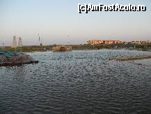 [P13] Piscina fara clor. In departare marea, in spate apusul de soare.  » foto by akulus
 - 
<span class="allrVoted glyphicon glyphicon-heart hidden" id="av358011"></span>
<a class="m-l-10 hidden" id="sv358011" onclick="voting_Foto_DelVot(,358011,12245)" role="button">șterge vot <span class="glyphicon glyphicon-remove"></span></a>
<a id="v9358011" class=" c-red"  onclick="voting_Foto_SetVot(358011)" role="button"><span class="glyphicon glyphicon-heart-empty"></span> <b>LIKE</b> = Votează poza</a> <img class="hidden"  id="f358011W9" src="/imagini/loader.gif" border="0" /><span class="AjErrMes hidden" id="e358011ErM"></span>