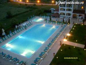 [P13] Piscina noaptea » foto by dumi74*
 - 
<span class="allrVoted glyphicon glyphicon-heart hidden" id="av625464"></span>
<a class="m-l-10 hidden" id="sv625464" onclick="voting_Foto_DelVot(,625464,12245)" role="button">șterge vot <span class="glyphicon glyphicon-remove"></span></a>
<a id="v9625464" class=" c-red"  onclick="voting_Foto_SetVot(625464)" role="button"><span class="glyphicon glyphicon-heart-empty"></span> <b>LIKE</b> = Votează poza</a> <img class="hidden"  id="f625464W9" src="/imagini/loader.gif" border="0" /><span class="AjErrMes hidden" id="e625464ErM"></span>
