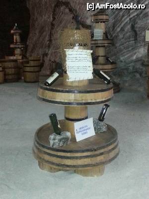 [P18] Prezentare vinuri » foto by Dan&Ema
 - 
<span class="allrVoted glyphicon glyphicon-heart hidden" id="av505107"></span>
<a class="m-l-10 hidden" id="sv505107" onclick="voting_Foto_DelVot(,505107,12414)" role="button">șterge vot <span class="glyphicon glyphicon-remove"></span></a>
<a id="v9505107" class=" c-red"  onclick="voting_Foto_SetVot(505107)" role="button"><span class="glyphicon glyphicon-heart-empty"></span> <b>LIKE</b> = Votează poza</a> <img class="hidden"  id="f505107W9" src="/imagini/loader.gif" border="0" /><span class="AjErrMes hidden" id="e505107ErM"></span>