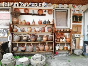 [P14] Oale din ceramica » foto by fredutza
 - 
<span class="allrVoted glyphicon glyphicon-heart hidden" id="av1009786"></span>
<a class="m-l-10 hidden" id="sv1009786" onclick="voting_Foto_DelVot(,1009786,12415)" role="button">șterge vot <span class="glyphicon glyphicon-remove"></span></a>
<a id="v91009786" class=" c-red"  onclick="voting_Foto_SetVot(1009786)" role="button"><span class="glyphicon glyphicon-heart-empty"></span> <b>LIKE</b> = Votează poza</a> <img class="hidden"  id="f1009786W9" src="/imagini/loader.gif" border="0" /><span class="AjErrMes hidden" id="e1009786ErM"></span>
