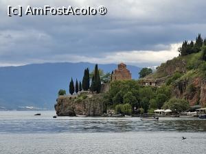 [P54] Ohrid, Biserica Sfântului Ioan Teologul din Kaneo pozat de pe vaporaș... » foto by mprofeanu
 - 
<span class="allrVoted glyphicon glyphicon-heart hidden" id="av1532613"></span>
<a class="m-l-10 hidden" id="sv1532613" onclick="voting_Foto_DelVot(,1532613,12619)" role="button">șterge vot <span class="glyphicon glyphicon-remove"></span></a>
<a id="v91532613" class=" c-red"  onclick="voting_Foto_SetVot(1532613)" role="button"><span class="glyphicon glyphicon-heart-empty"></span> <b>LIKE</b> = Votează poza</a> <img class="hidden"  id="f1532613W9" src="/imagini/loader.gif" border="0" /><span class="AjErrMes hidden" id="e1532613ErM"></span>