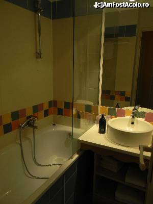 [P07] Baia mica si cocheta. Extrem de curata, si cu tot ce-i trebuia » foto by MCM
 - 
<span class="allrVoted glyphicon glyphicon-heart hidden" id="av366280"></span>
<a class="m-l-10 hidden" id="sv366280" onclick="voting_Foto_DelVot(,366280,12742)" role="button">șterge vot <span class="glyphicon glyphicon-remove"></span></a>
<a id="v9366280" class=" c-red"  onclick="voting_Foto_SetVot(366280)" role="button"><span class="glyphicon glyphicon-heart-empty"></span> <b>LIKE</b> = Votează poza</a> <img class="hidden"  id="f366280W9" src="/imagini/loader.gif" border="0" /><span class="AjErrMes hidden" id="e366280ErM"></span>