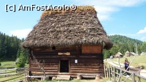 [P07] Punctul de informare turistică din apropierea Peșterii Scărișoara » foto by costy69*
 - 
<span class="allrVoted glyphicon glyphicon-heart hidden" id="av910537"></span>
<a class="m-l-10 hidden" id="sv910537" onclick="voting_Foto_DelVot(,910537,12752)" role="button">șterge vot <span class="glyphicon glyphicon-remove"></span></a>
<a id="v9910537" class=" c-red"  onclick="voting_Foto_SetVot(910537)" role="button"><span class="glyphicon glyphicon-heart-empty"></span> <b>LIKE</b> = Votează poza</a> <img class="hidden"  id="f910537W9" src="/imagini/loader.gif" border="0" /><span class="AjErrMes hidden" id="e910537ErM"></span>