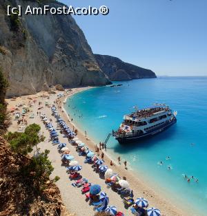 [P36] Porto Katsiki - plaja fără valuri, dar plină de turiști » foto by Dragoș_MD
 - 
<span class="allrVoted glyphicon glyphicon-heart hidden" id="av904822"></span>
<a class="m-l-10 hidden" id="sv904822" onclick="voting_Foto_DelVot(,904822,12776)" role="button">șterge vot <span class="glyphicon glyphicon-remove"></span></a>
<a id="v9904822" class=" c-red"  onclick="voting_Foto_SetVot(904822)" role="button"><span class="glyphicon glyphicon-heart-empty"></span> <b>LIKE</b> = Votează poza</a> <img class="hidden"  id="f904822W9" src="/imagini/loader.gif" border="0" /><span class="AjErrMes hidden" id="e904822ErM"></span>