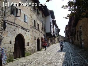 [P03] Santillana del Mar, satul celor trei minciuni, trebuie gustată, văzută, simțită cu piciorul » foto by mireille
 - 
<span class="allrVoted glyphicon glyphicon-heart hidden" id="av1058435"></span>
<a class="m-l-10 hidden" id="sv1058435" onclick="voting_Foto_DelVot(,1058435,12863)" role="button">șterge vot <span class="glyphicon glyphicon-remove"></span></a>
<a id="v91058435" class=" c-red"  onclick="voting_Foto_SetVot(1058435)" role="button"><span class="glyphicon glyphicon-heart-empty"></span> <b>LIKE</b> = Votează poza</a> <img class="hidden"  id="f1058435W9" src="/imagini/loader.gif" border="0" /><span class="AjErrMes hidden" id="e1058435ErM"></span>