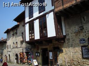 [P09] Santillana e un muzeu în aer liber.  » foto by mireille
 - 
<span class="allrVoted glyphicon glyphicon-heart hidden" id="av1058441"></span>
<a class="m-l-10 hidden" id="sv1058441" onclick="voting_Foto_DelVot(,1058441,12863)" role="button">șterge vot <span class="glyphicon glyphicon-remove"></span></a>
<a id="v91058441" class=" c-red"  onclick="voting_Foto_SetVot(1058441)" role="button"><span class="glyphicon glyphicon-heart-empty"></span> <b>LIKE</b> = Votează poza</a> <img class="hidden"  id="f1058441W9" src="/imagini/loader.gif" border="0" /><span class="AjErrMes hidden" id="e1058441ErM"></span>