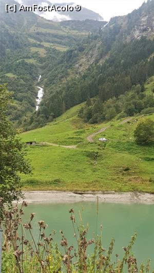 [P51] Cascada din peisaj » foto by k-lator
 - 
<span class="allrVoted glyphicon glyphicon-heart hidden" id="av1348982"></span>
<a class="m-l-10 hidden" id="sv1348982" onclick="voting_Foto_DelVot(,1348982,12945)" role="button">șterge vot <span class="glyphicon glyphicon-remove"></span></a>
<a id="v91348982" class=" c-red"  onclick="voting_Foto_SetVot(1348982)" role="button"><span class="glyphicon glyphicon-heart-empty"></span> <b>LIKE</b> = Votează poza</a> <img class="hidden"  id="f1348982W9" src="/imagini/loader.gif" border="0" /><span class="AjErrMes hidden" id="e1348982ErM"></span>