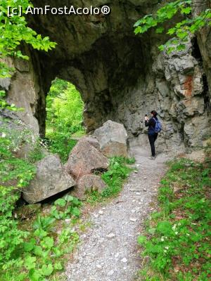 [P16] Primul tunel. » foto by VasiuM
 - 
<span class="allrVoted glyphicon glyphicon-heart hidden" id="av1167229"></span>
<a class="m-l-10 hidden" id="sv1167229" onclick="voting_Foto_DelVot(,1167229,12947)" role="button">șterge vot <span class="glyphicon glyphicon-remove"></span></a>
<a id="v91167229" class=" c-red"  onclick="voting_Foto_SetVot(1167229)" role="button"><span class="glyphicon glyphicon-heart-empty"></span> <b>LIKE</b> = Votează poza</a> <img class="hidden"  id="f1167229W9" src="/imagini/loader.gif" border="0" /><span class="AjErrMes hidden" id="e1167229ErM"></span>