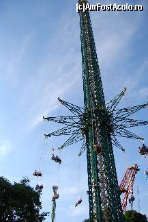 [P23] Viena, Parcul de distracții Prater. Prater Turm.  » foto by unq
 - 
<span class="allrVoted glyphicon glyphicon-heart hidden" id="av488294"></span>
<a class="m-l-10 hidden" id="sv488294" onclick="voting_Foto_DelVot(,488294,12981)" role="button">șterge vot <span class="glyphicon glyphicon-remove"></span></a>
<a id="v9488294" class=" c-red"  onclick="voting_Foto_SetVot(488294)" role="button"><span class="glyphicon glyphicon-heart-empty"></span> <b>LIKE</b> = Votează poza</a> <img class="hidden"  id="f488294W9" src="/imagini/loader.gif" border="0" /><span class="AjErrMes hidden" id="e488294ErM"></span>