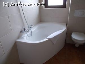 [P17] Cada  și tronul » foto by Zoazore
 - 
<span class="allrVoted glyphicon glyphicon-heart hidden" id="av1367722"></span>
<a class="m-l-10 hidden" id="sv1367722" onclick="voting_Foto_DelVot(,1367722,13015)" role="button">șterge vot <span class="glyphicon glyphicon-remove"></span></a>
<a id="v91367722" class=" c-red"  onclick="voting_Foto_SetVot(1367722)" role="button"><span class="glyphicon glyphicon-heart-empty"></span> <b>LIKE</b> = Votează poza</a> <img class="hidden"  id="f1367722W9" src="/imagini/loader.gif" border="0" /><span class="AjErrMes hidden" id="e1367722ErM"></span>